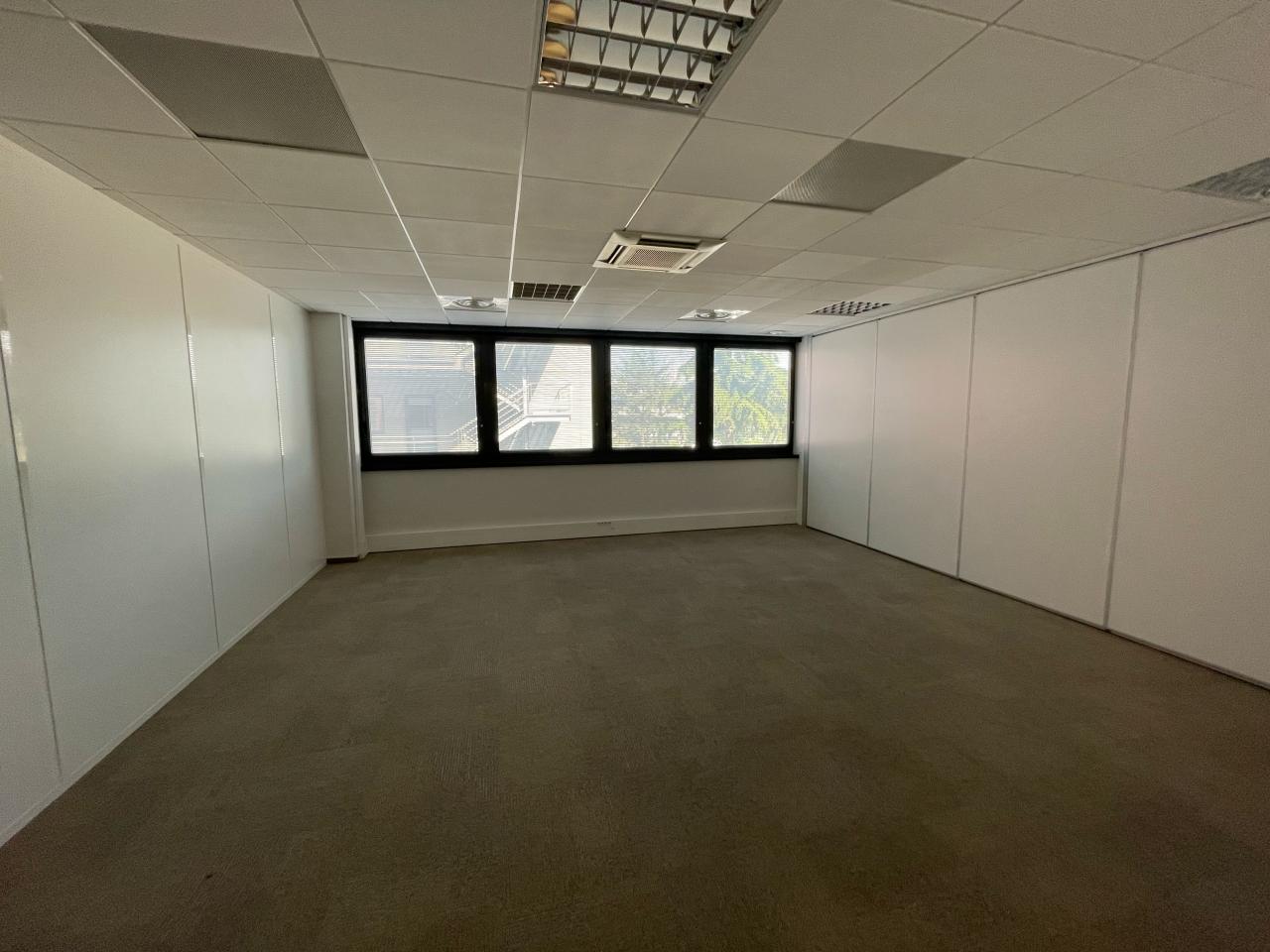 Bureau Toulouse 1100m² Location bureau Toulouse Haute-Garonne OLBUR2427110 15